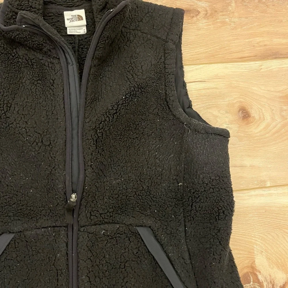 The North Face Black Sherpa Vest, size medium
